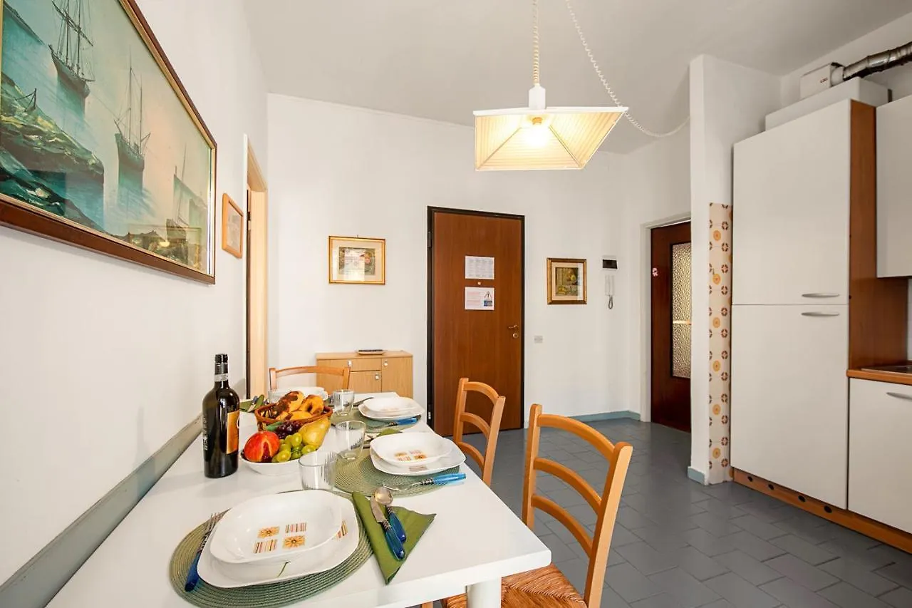 Casa Cabana - 200M From The Sea - Happy Rentals Alassio Italy